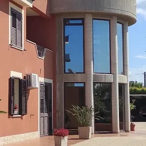 villa-emilia-agrigento.sicilyhotelsitaly.net/
